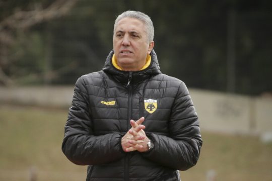 Στα Σπάτα ο Μελισσανίδης, με Κωστένογλου η προπόνηση της ΑΕΚ