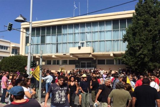 Διαμαρτυρία για την ατιμωρησία σε χρυσαυγίτη