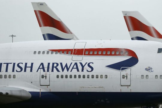 Αναβολές πτήσεων λόγω προβλήματος στο check-in της British Airways