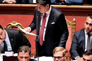 Αναζητείται κεντροαριστερό «ανάχωμα» στον Σαλβίνι