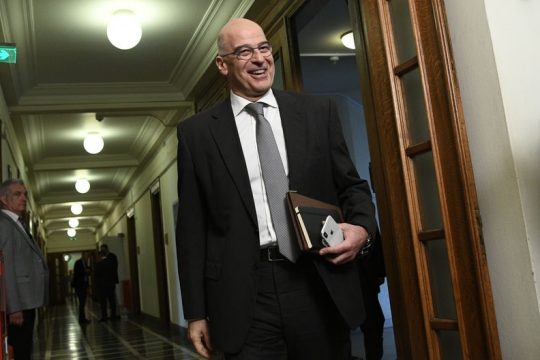 Συναίνεση και συμμαχίες οι στόχοι του Νίκου Δένδια