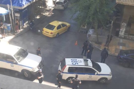 Επιχείρηση της ΕΛ.ΑΣ. στα Εξάρχεια