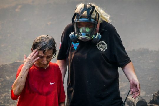 Εικόνες απόγνωσης σε δέκα φωτογραφικά κλικ