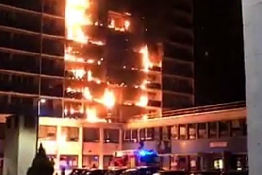 Ένας νεκρός από φωτιά σε νοσοκομειακό συγκρότημα στη Γαλλία