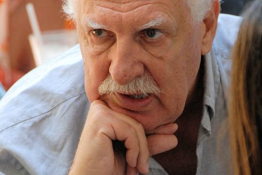 Ενα ντοκιμαντέρ σε μορφή βιβλίου