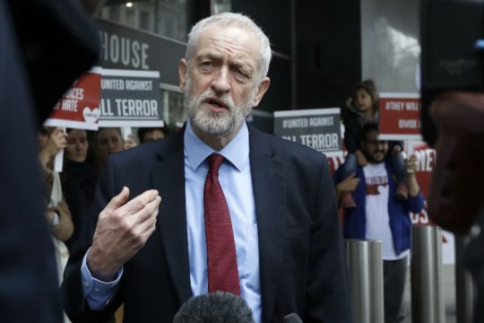 Στα «κάγκελα» με το no-deal Brexit ο Τζέρεμι Κόρμπιν