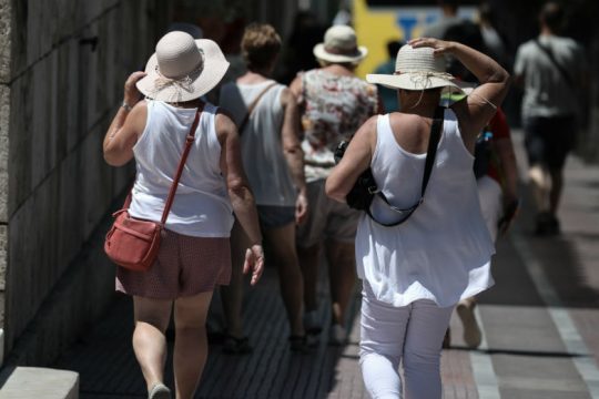 Έως τους 40 βαθμούς ο υδράργυρος, 8 μποφόρ στο Αιγαίο