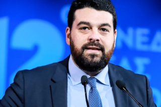 Βαθύ… γαλάζιο στον χάρτη της εκπαίδευσης