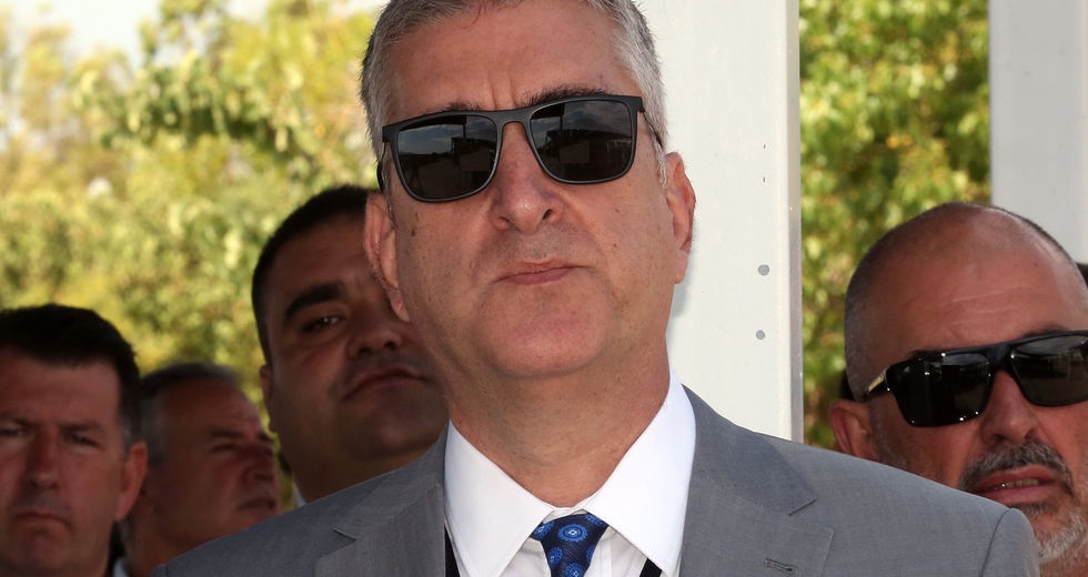 Η σιωπή του κ. Μητσοτάκη για τον… μουσικό της ΕΥΠ