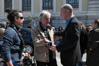 «Μετατρέπει την πολιτική σε συναρπαστικό θέμα»
