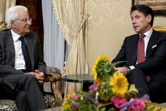 Ιταλία: 48ώρες για να δοθεί τέλος στην κυβερνητική κρίση
