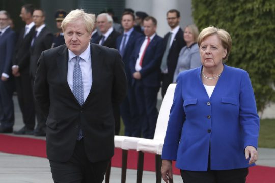 Διορία 30 ημερών στον Μπόρις Τζόνσον