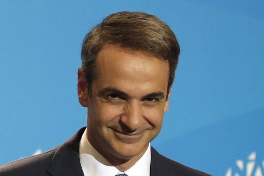 Φθινοπωρινή βροχή γαλάζιων νομοθεσιών