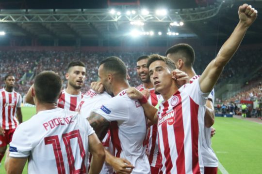 Κούνησε… σεντόνι μέσα στο «Γ. Καραϊσκάκης»