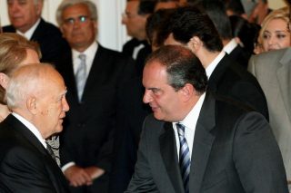 Τρεις υποψήφιοι και οι τρεις δεξιοί!
