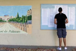 Η κάθοδος των μορίων, η είσοδος των μυρίων