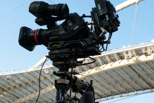 ΣΥΡΙΖΑ κατά ΕΡΤ για τα τηλεοπτικά των ΠΑΕ