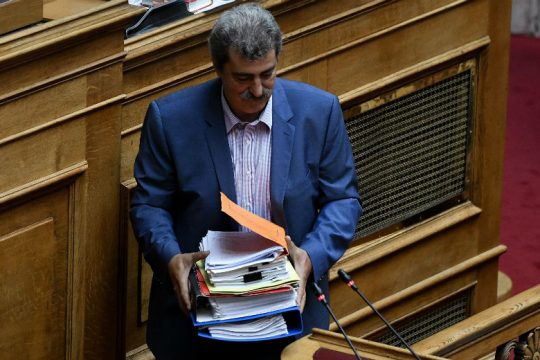 Οργισμένη ανάρτηση Πολάκη για τα «ρουσφέτια στο ΚΕΕΛΠΝΟ»