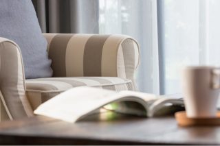 Πολυθρόνα, αγάπη του…