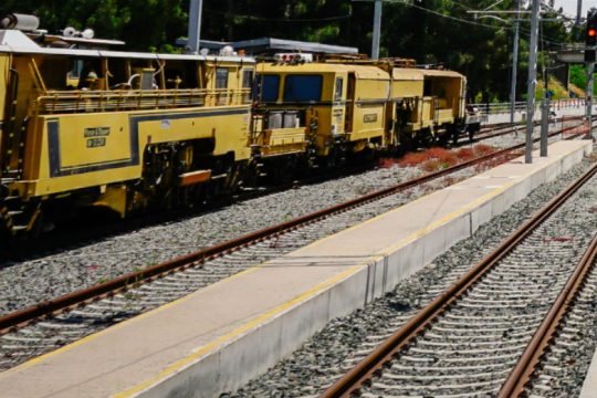 Αποχωρούν οι μετανάστες από τον ΟΣΕ Θεσσαλονίκης