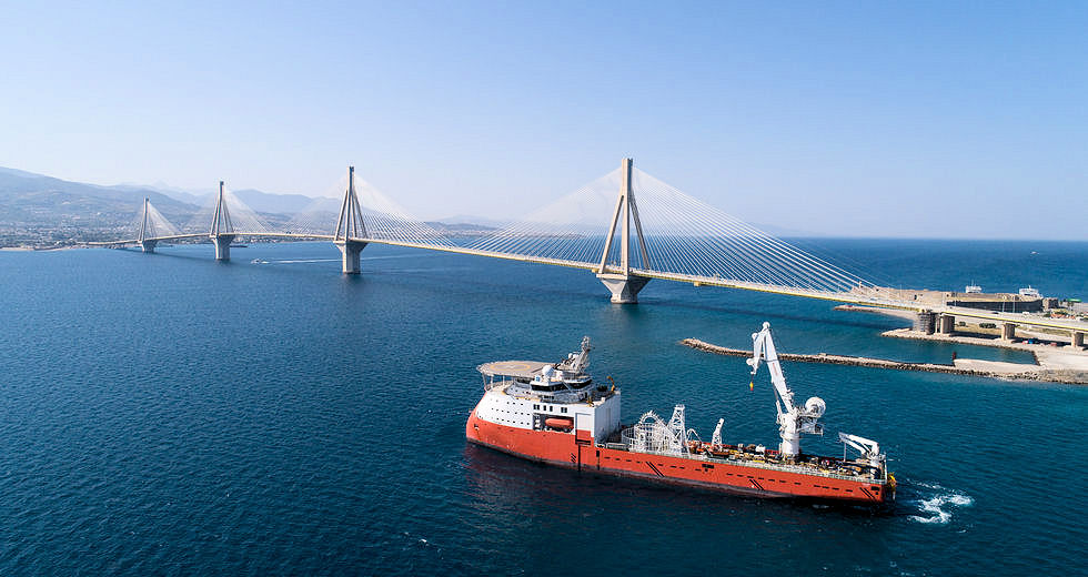 Υποθαλάσσιο ρεύμα 400 kV στο Ρίο – Αντίρριο