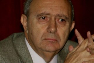 Απεβίωσε ο ιστορικός Κωνσταντίνος Σβολόπουλος