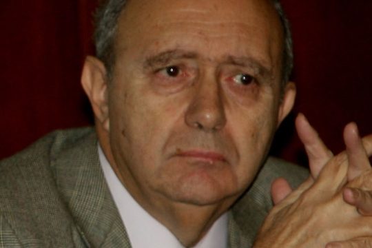 Απεβίωσε ο ιστορικός Κωνσταντίνος Σβολόπουλος