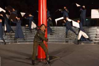 Η Κάθριν Χάντερ κόντρα σε θεούς και δαίμονες