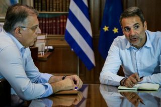 Οι «γαλάζιοι» προηγούνται…