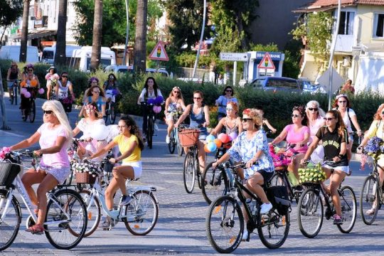 «Το ποδήλατο κάνει τους ανθρώπους στην πόλη ευτυχισμένους»