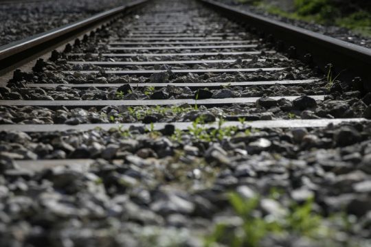 Τρένο παρέσυρε νεαρό άνδρα έξω από την Αλεξανδρούπολη