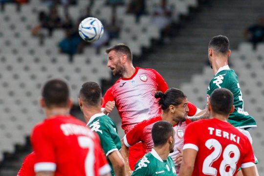 Τρία βήματα μπροστά από πέρυσι