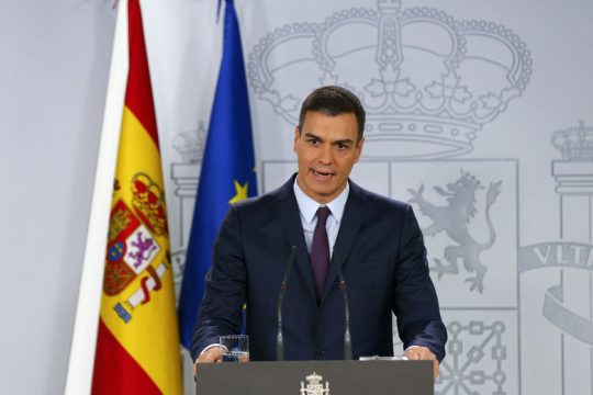 Με θυμό προς τις κάλπες οι Ισπανοί