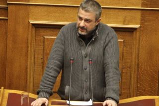 Τελεσίδικη καταδίκη του χρυσαυγίτη Σαχινίδη έπειτα από μήνυση της Λιάνας Κανέλλη
