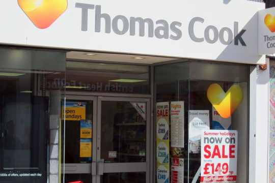 Στην εντατική η Thomas Cook