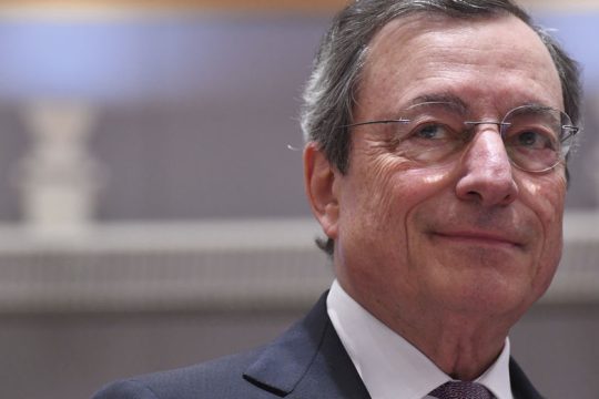 Με χρησμούς περί QE έρχεται ο «super Mario»