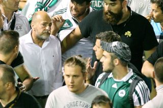 «Φύγε τώρα και δώσε τις μετοχές στον Ερασιτέχνη»!