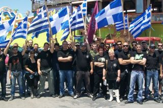 Χρυσαυγίτης με 25 ευρώ την ώρα!