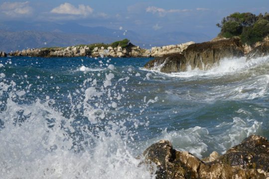 Ηλιοφάνεια και ενισχυμένοι βοριάδες