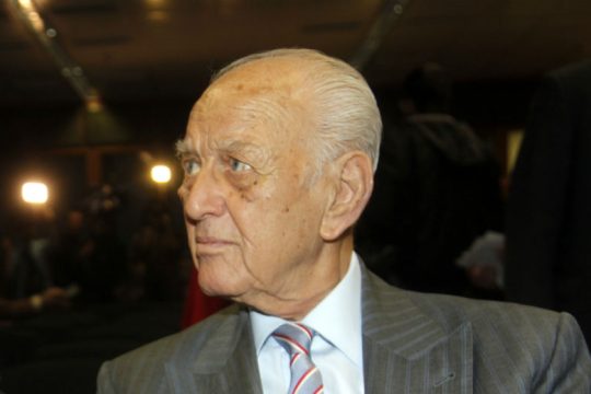 Πέθανε ο Αντώνης Λιβάνης