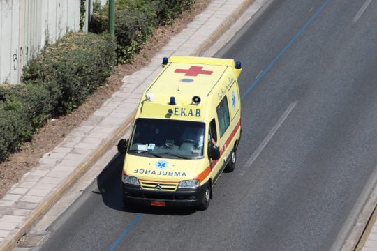 Η αλληλεγγύη των γιατρών έσωσε 12χρονο πρόσφυγα χωρίς ΑΜΚΑ
