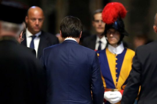 Ανακοινώνεται το νέο υπουργικό συμβούλιο στην Ιταλία