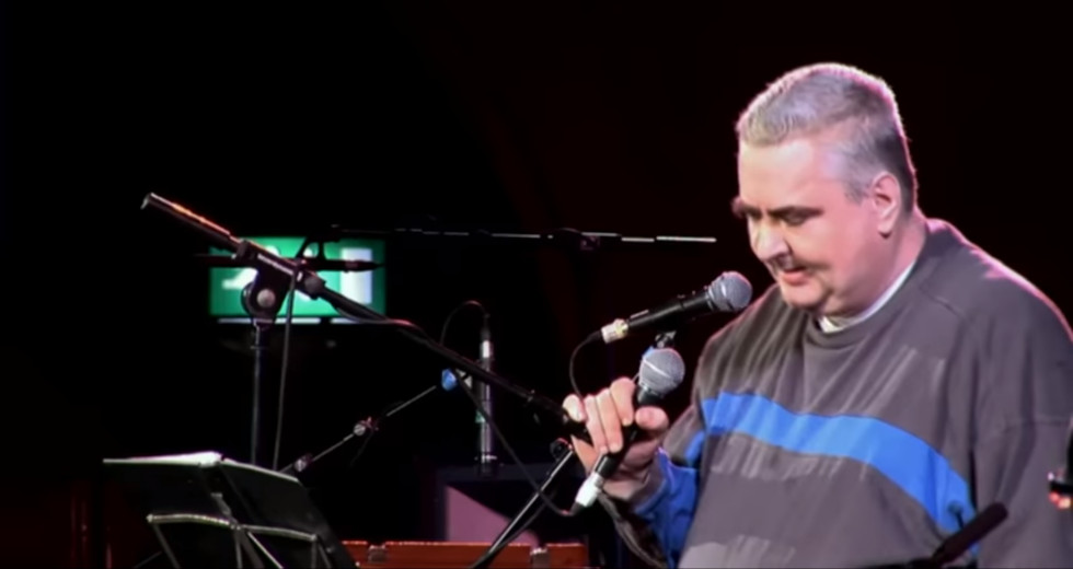 Πέθανε ο επιδραστικός underground μουσικός Daniel Johnston