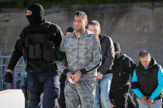 Τα ρίχνουν στον δολοφονημένο συγκατηγορούμενό τους για τον Ζαφειρόπουλο