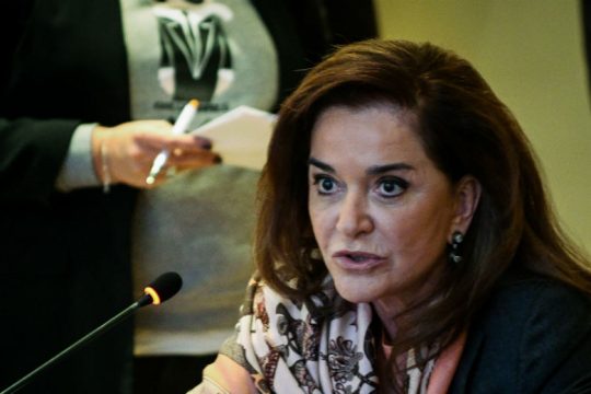 Μπακογιάννη: Δεν θα ανακατευτούμε στον πόλεμο - Εμπλεκόμαστε μόνο για να θωρακίσουμε την Κύπρο