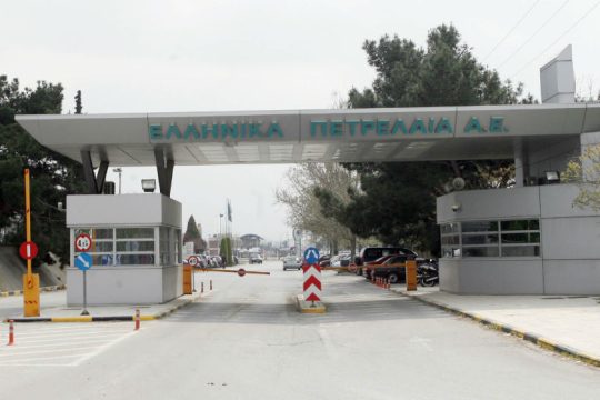 Βαριά η σκιά της ιδιωτικοποίησης στην εκμετάλλευση των υδρογονανθράκων