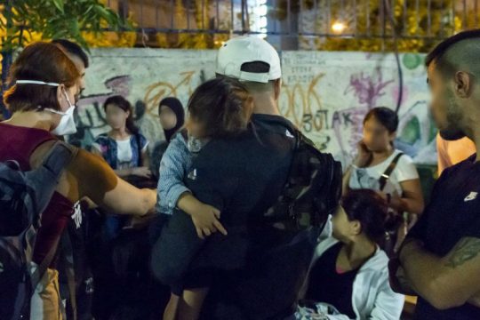 «Η κυβέρνηση χτυπά τους πρόσφυγες κι όχι το οργανωμένο έγκλημα»