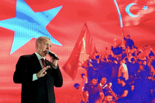 O εκβιασμός του Ερντογάν και η «ζώνη ασφαλείας»