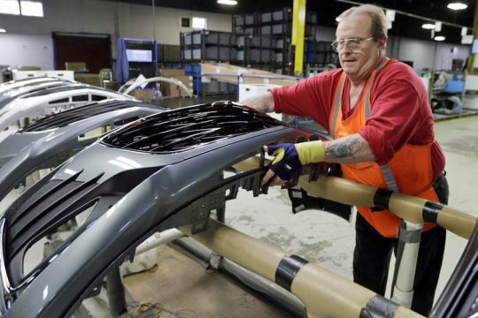 Εμβληματική απεργία στην General Motors
