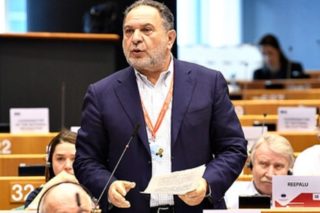 Πλειοψηφίες